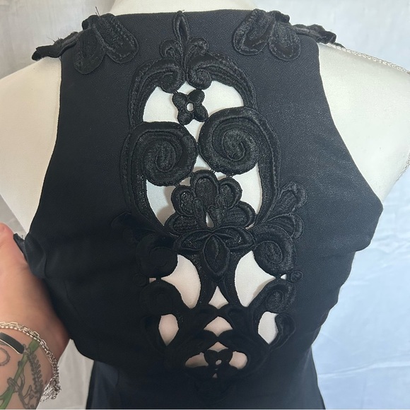 Little Black Dress Sheath Cocktail Party Floral Applique VTG Vintage Gunne Sax‎ - Picture 3 of 10